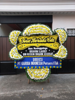 Papan Bunga Duka di Puyung
